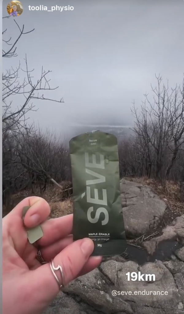 A Focus gel at kilometre 19 in the fog